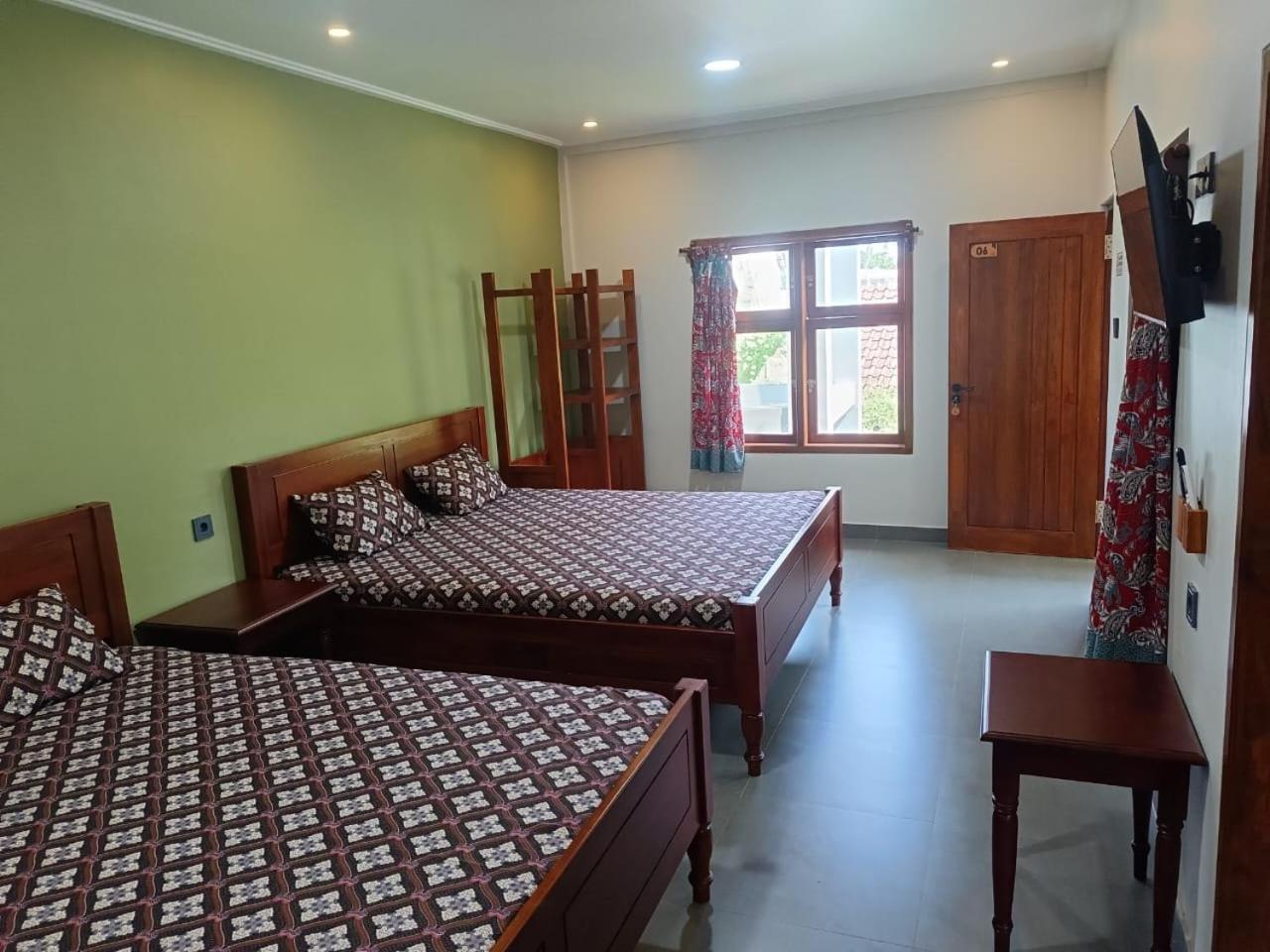 Mango Guesthouse Пангандаран Экстерьер фото