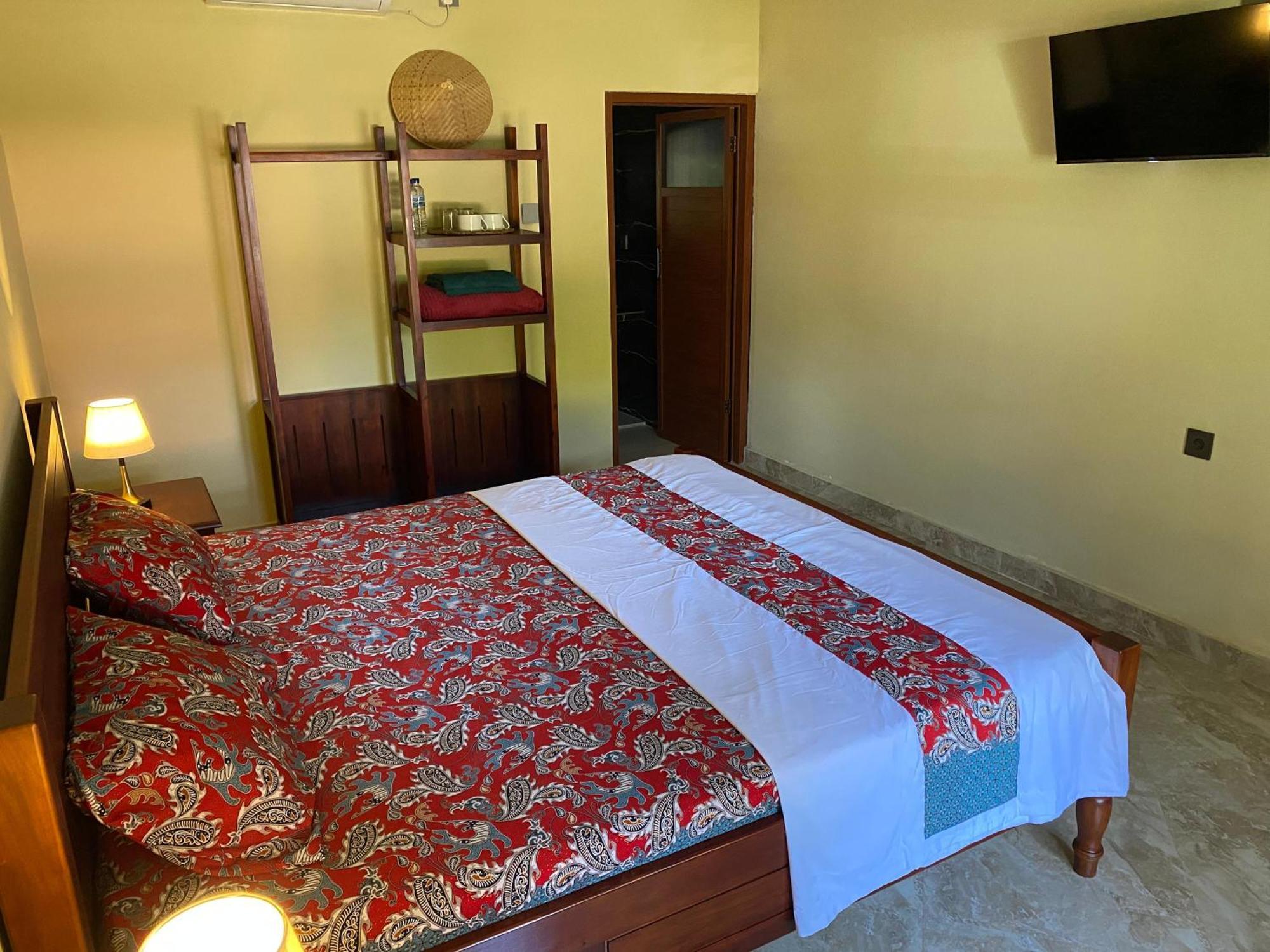 Mango Guesthouse Пангандаран Экстерьер фото